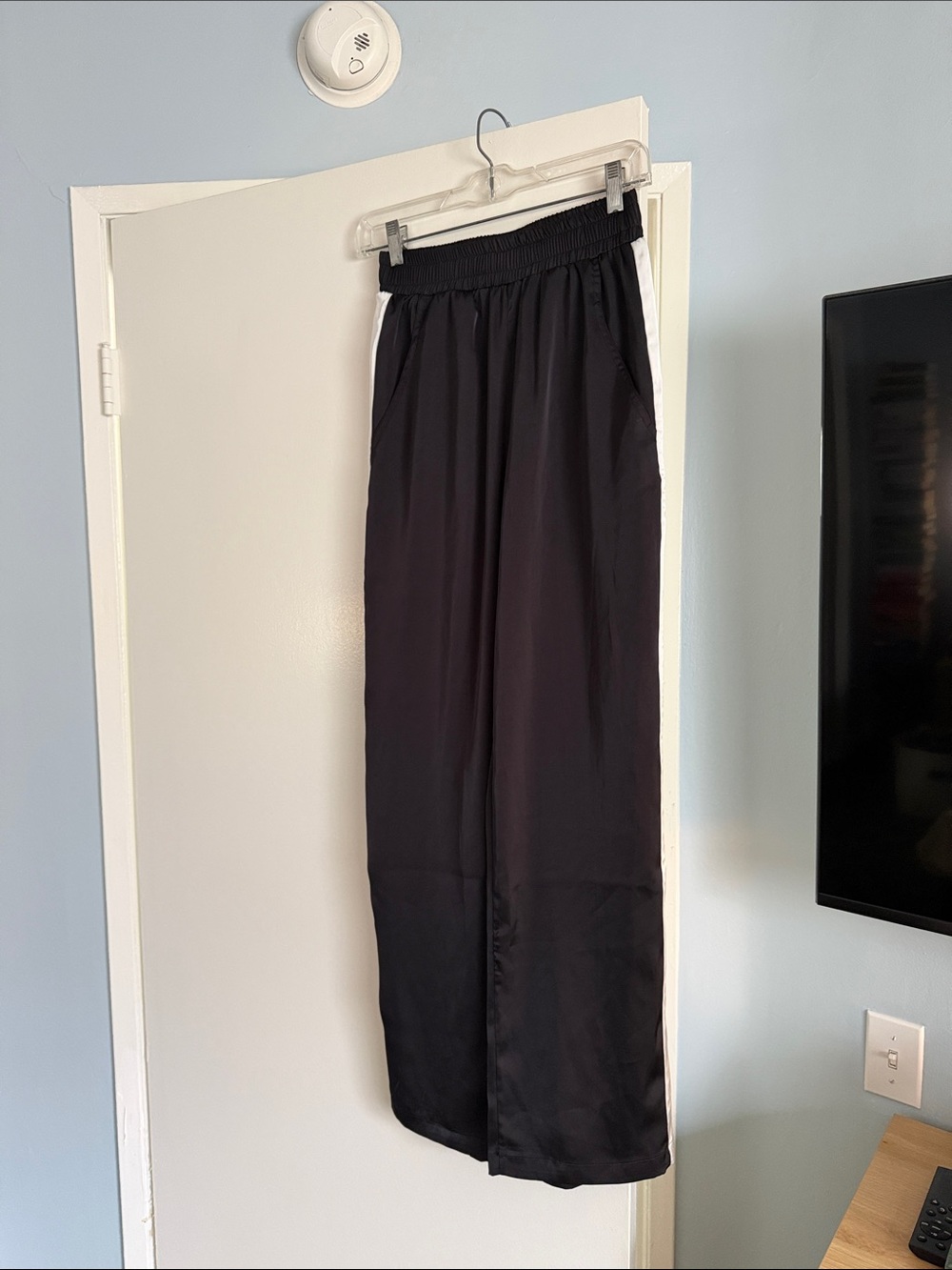 Commense Black Wide-Leg Track Pants with White Side Stripe